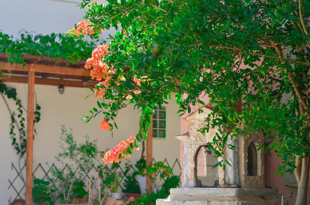 Home Suites Limenas Chersonisou Exterior foto